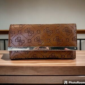 Guess Wallet